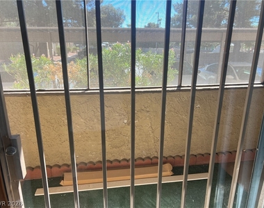 2853 Wheelwright Drive - Photo Thumbnail 21