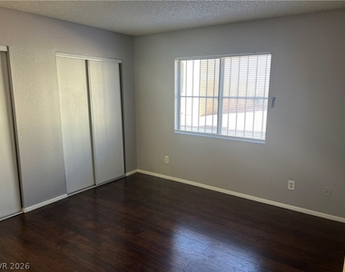2853 Wheelwright Drive - Photo Thumbnail 11