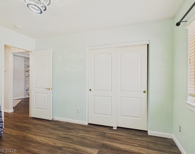 4970 Honey Locust Drive - Photo Thumbnail 27