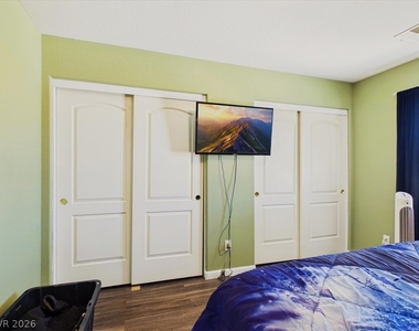 4970 Honey Locust Drive - Photo Thumbnail 24