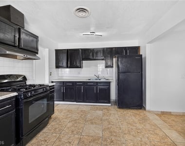 3421 Lillis Circle - Photo Thumbnail 1