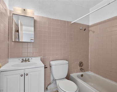 3421 Lillis Circle - Photo Thumbnail 8