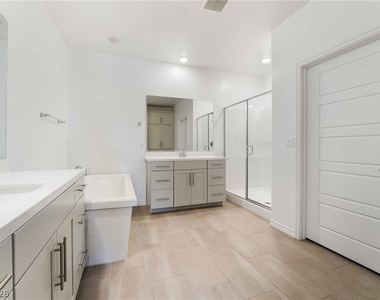 2555 Hampton Road - Photo Thumbnail 29