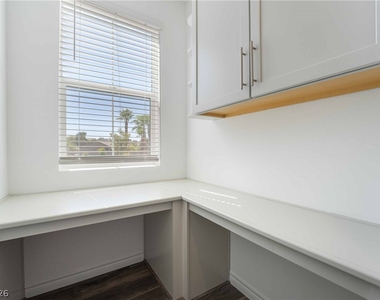 2555 Hampton Road - Photo Thumbnail 7