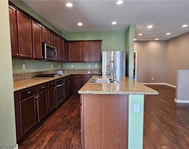 7141 Orion Bands Street - Photo Thumbnail 3