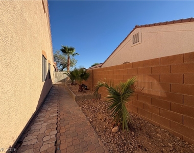 4105 Demoline Circle - Photo Thumbnail 22