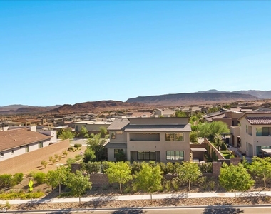 12070 Granite Canyon Street - Photo Thumbnail 63