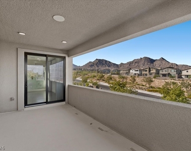 12070 Granite Canyon Street - Photo Thumbnail 24