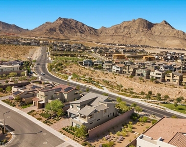 12070 Granite Canyon Street - Photo Thumbnail 69
