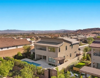 12070 Granite Canyon Street - Photo Thumbnail 64