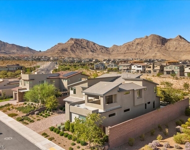 12070 Granite Canyon Street - Photo Thumbnail 62