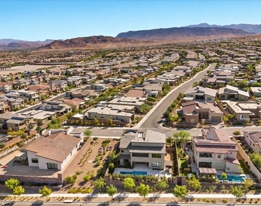 12070 Granite Canyon Street - Photo Thumbnail 70