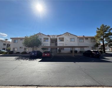 855 N Stephanie Street - Photo Thumbnail 16