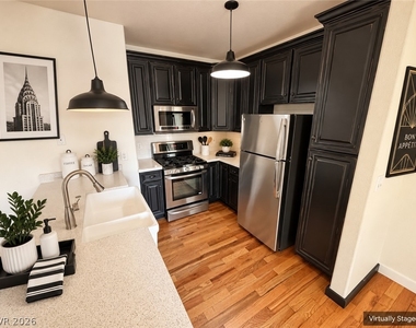 855 N Stephanie Street - Photo Thumbnail 4
