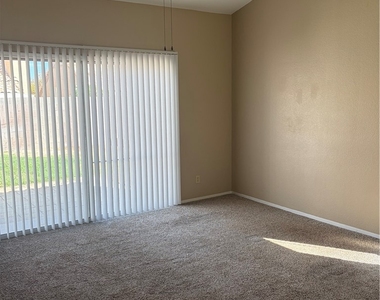 2226 Crown Valley Lane - Photo Thumbnail 21