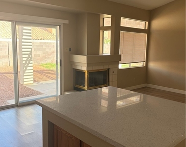 2226 Crown Valley Lane - Photo Thumbnail 15
