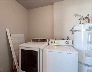 3151 Soaring Gulls Drive - Photo Thumbnail 30