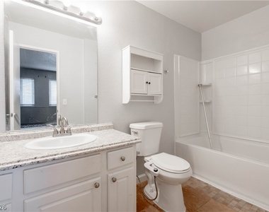 3151 Soaring Gulls Drive - Photo Thumbnail 7