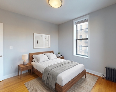 1795 Riverside Drive - Photo Thumbnail 4