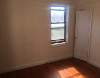 Marine Avenue & Ridge Blvd - Photo Thumbnail 9