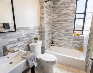8 West 108th Street - Photo Thumbnail 5