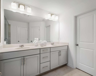 1546 Halstead Place - Photo Thumbnail 14