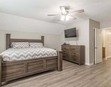 2288 Cypress Point Way - Photo Thumbnail 11