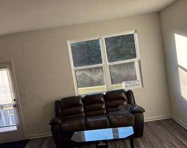 52 Padley Drive - Photo Thumbnail 2