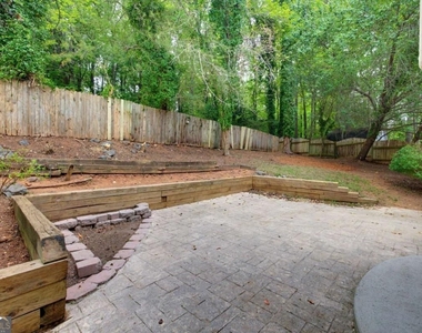 2100 Winsburg Drive Nw - Photo Thumbnail 24