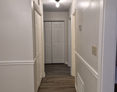 193 Ramble Hills Circle - Photo Thumbnail 3
