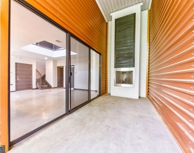 972 Dekalb Avenue Ne - Photo Thumbnail 10