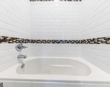 972 Dekalb Avenue Ne - Photo Thumbnail 32