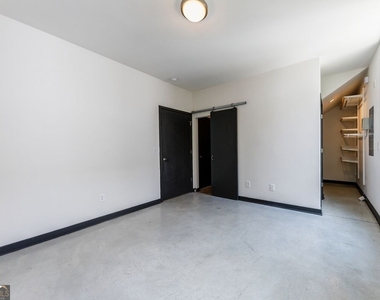972 Dekalb Avenue Ne - Photo Thumbnail 16