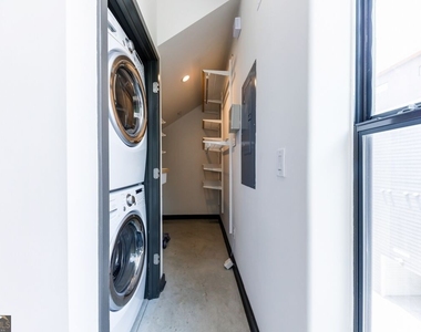 972 Dekalb Avenue Ne - Photo Thumbnail 17