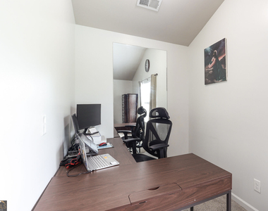 7867 Rock Rose Lane - Photo Thumbnail 7