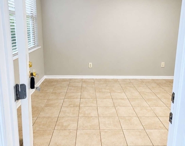 220 Sandy Springs Place - Photo Thumbnail 2