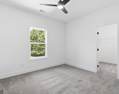 5676 Meadow View Drive - Photo Thumbnail 38