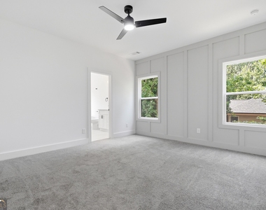 5676 Meadow View Drive - Photo Thumbnail 46