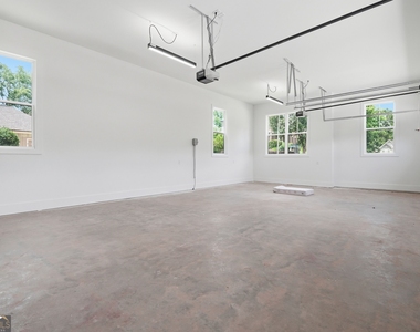 5676 Meadow View Drive - Photo Thumbnail 24