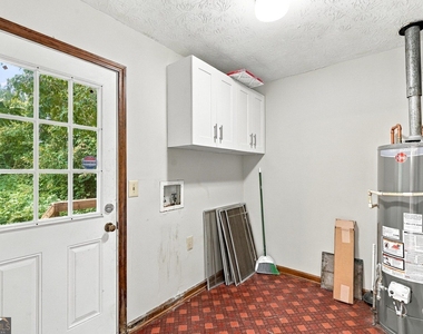 4548 Shallowford Road - Photo Thumbnail 17