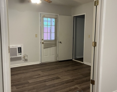 214 Piedmont Drive - Photo Thumbnail 31