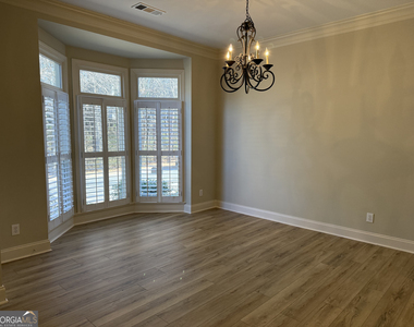 1641 Ridenour Parkway - Photo Thumbnail 6