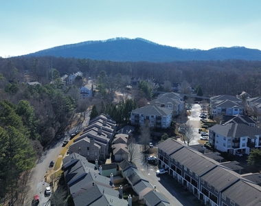 1641 Ridenour Parkway - Photo Thumbnail 2