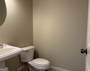 1641 Ridenour Parkway - Photo Thumbnail 17