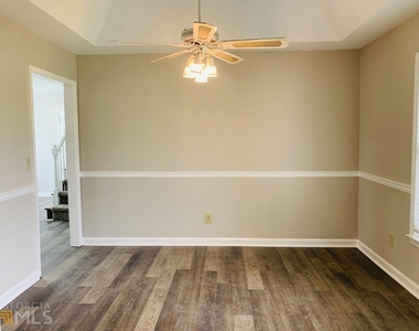 61 Garden Hills Drive - Photo Thumbnail 6