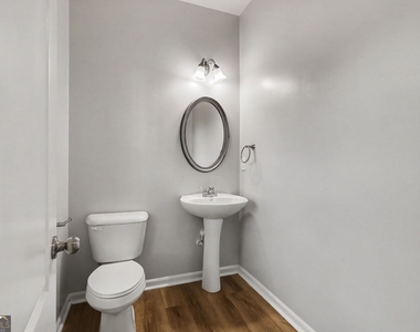 1409 Stone Bay Drive Sw - Photo Thumbnail 7