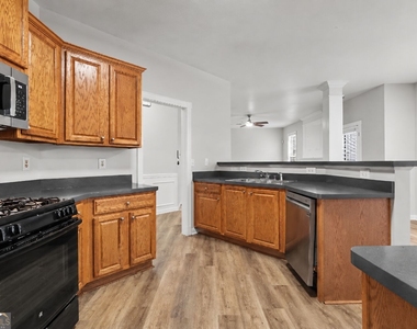 1409 Stone Bay Drive Sw - Photo Thumbnail 12