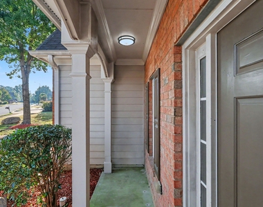 1409 Stone Bay Drive Sw - Photo Thumbnail 4