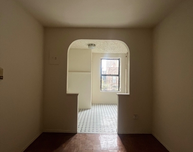 300 East 89th Street, New York, NY 10128 - Photo Thumbnail 19
