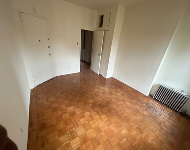 300 East 89th Street, New York, NY 10128 - Photo Thumbnail 15